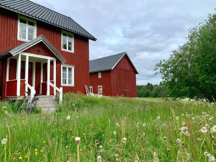 Idyllisk Smabruk Villa Landsem Kültér fotó