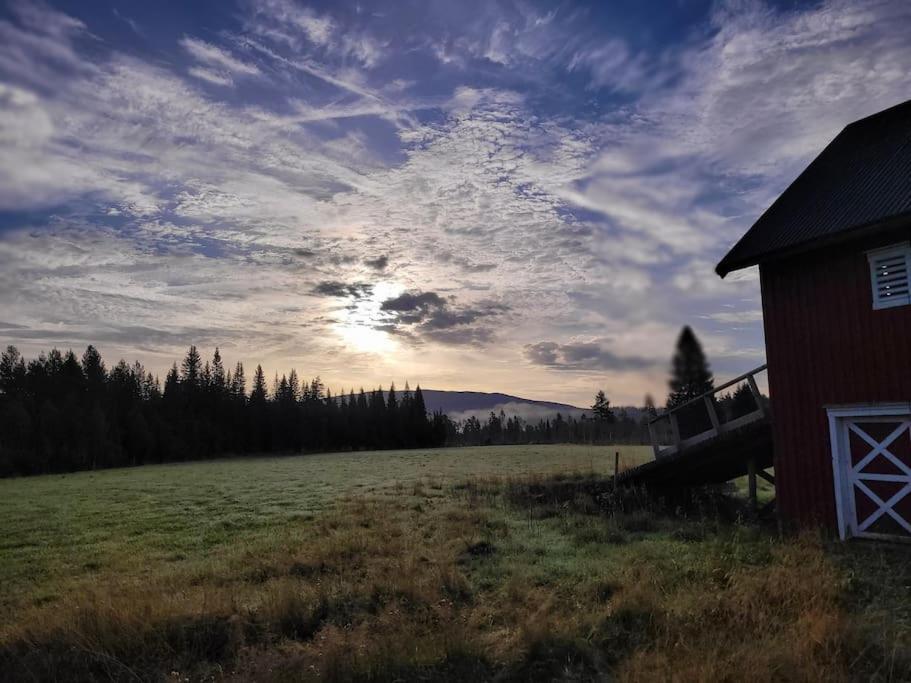 Idyllisk Smabruk Villa Landsem Kültér fotó
